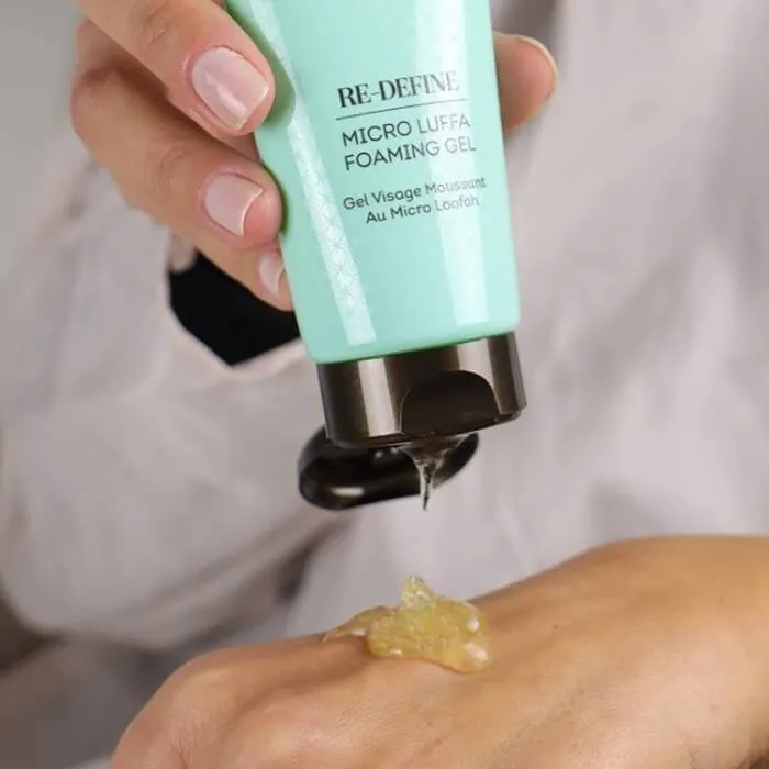 819_Facial-Micro-Luffa-Foaming-Gel_Redefine_Texture_result